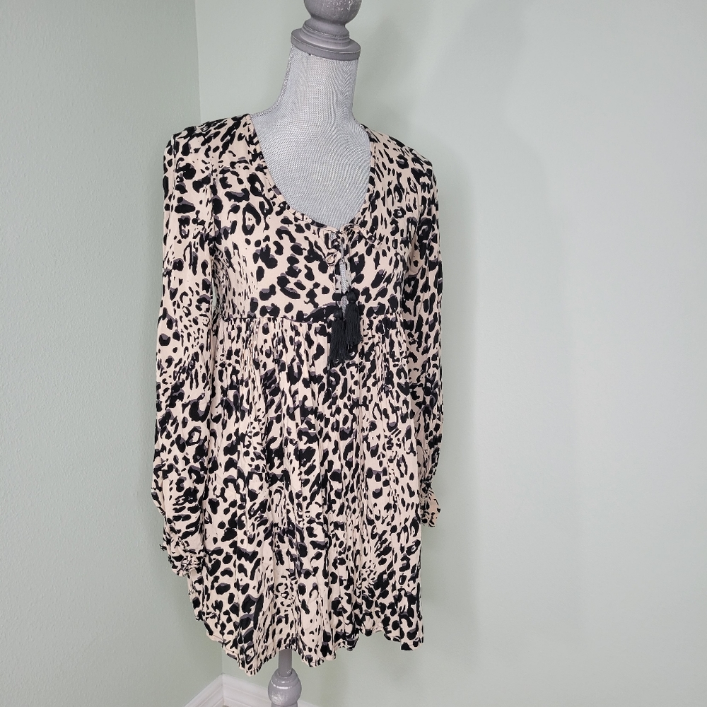 Auguste the Label Women's Leopard Print Mini Dress Lightweight Sleeves Size 2